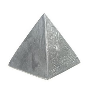 Ritual con Piramide para Protección
